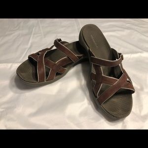Merrell Sandals Jasmine brown size 9